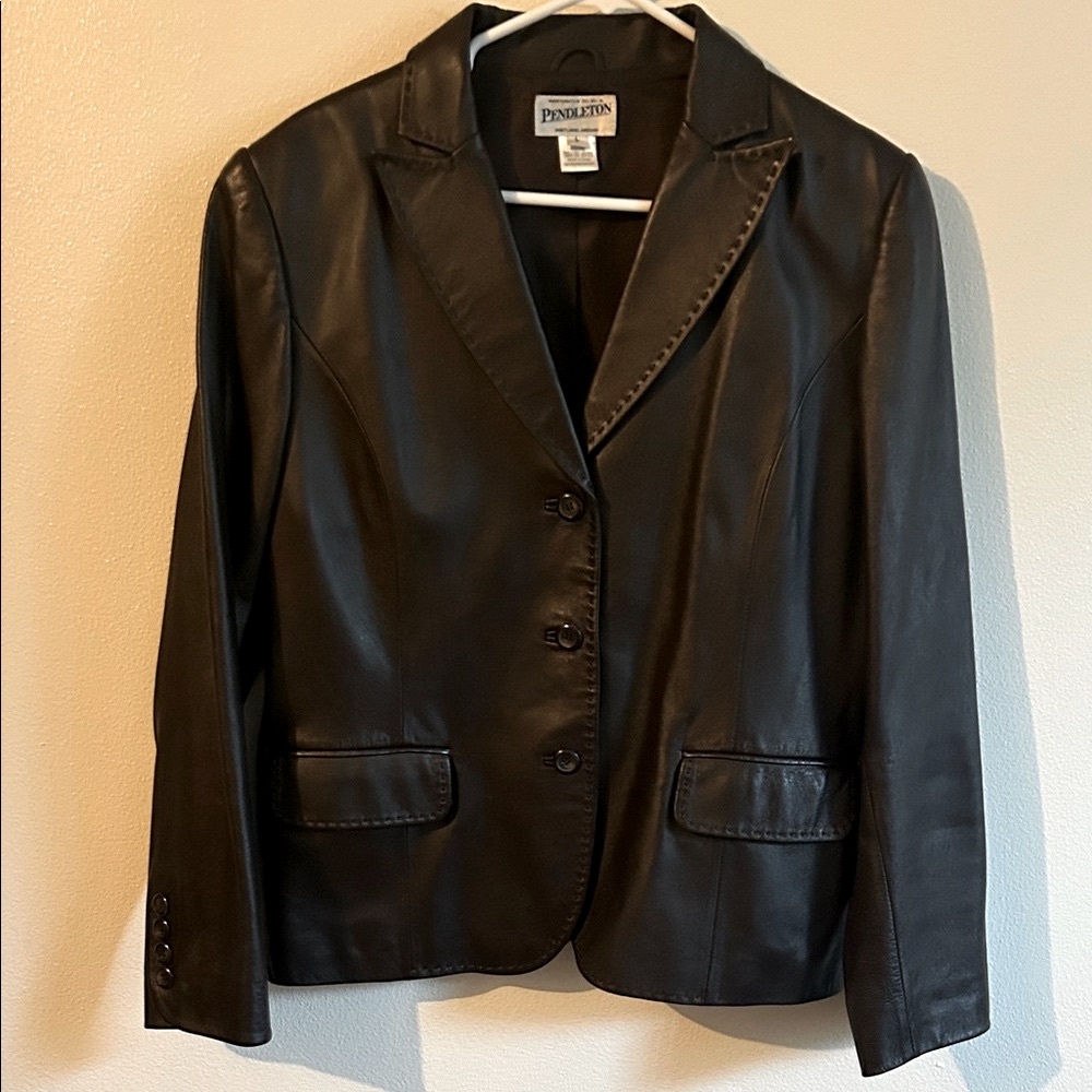 Sharp Vintage Classic Pendleton Women L Dark Brown 100% Leather Blazer.